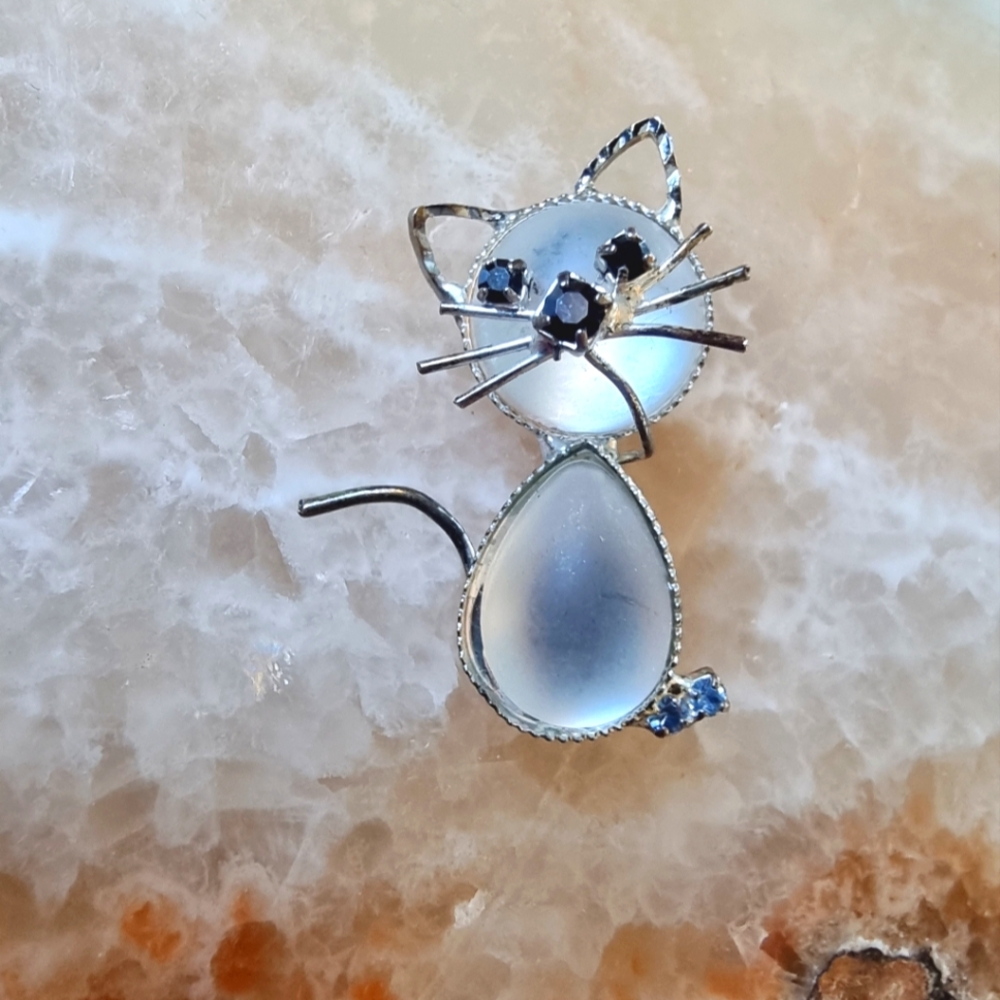 Vintage Kitty Cat Brooch